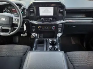 Ford F-150 2023 4x2 Lariat 4dr SuperCrew 5.5 ft. SB
