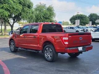 Ford F-150 2023 4x2 Lariat 4dr SuperCrew 5.5 ft. SB