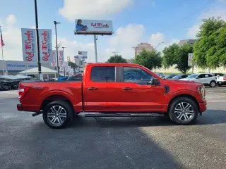 Ford F-150 2023 4x2 Lariat 4dr SuperCrew 5.5 ft. SB