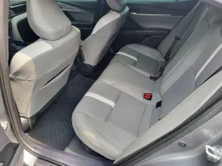 Toyota Camry 2025 SE 4dr Sedan