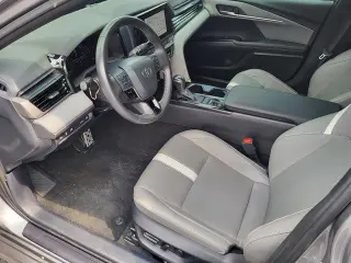 Toyota Camry 2025 SE 4dr Sedan