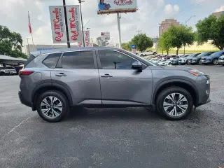 Nissan Rogue 2023 SV 4dr Crossover
