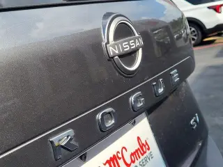 Nissan Rogue 2023 SV 4dr Crossover