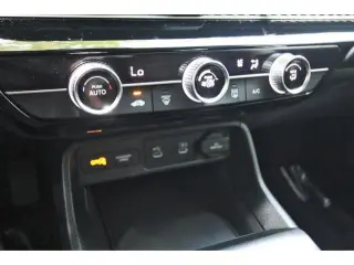 Honda Civic 2025 LX 4dr Sedan