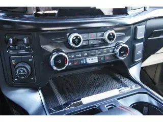 Ford F-150 2025 4x4 Raptor 4dr SuperCrew 5.5 ft. SB