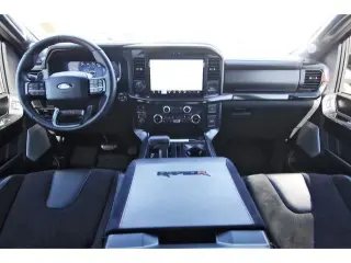 Ford F-150 2025 4x4 Raptor 4dr SuperCrew 5.5 ft. SB