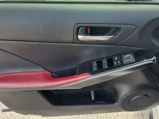 Lexus IS 300 2022 4dr Sedan