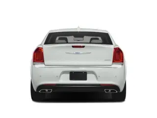 Chrysler 300 2019 Touring 4dr Sedan