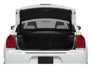 Chrysler 300 2019 Touring 4dr Sedan
