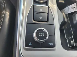 Ford Explorer 2023 AWD XLT 4dr SUV