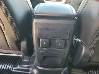 Ford Explorer 2023 AWD XLT 4dr SUV