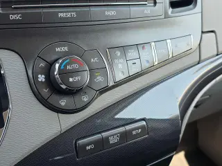 Toyota Sienna 2014 SE 8-Passenger 4dr Mini-Van
