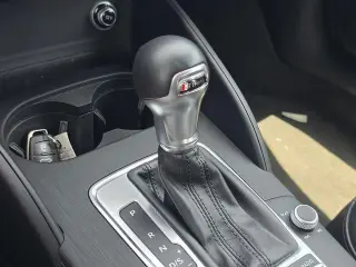 Audi A3 2019 Premium Plus 40 TFSI 4dr Sedan