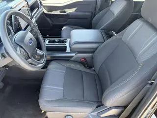 Ford F-150 2025 4x2 STX 4dr SuperCrew 5.5 ft. SB