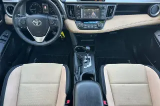 Toyota RAV4 2017 XLE 4dr SUV