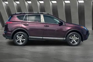 Toyota RAV4 2017 XLE 4dr SUV