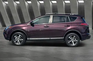 Toyota RAV4 2017 XLE 4dr SUV