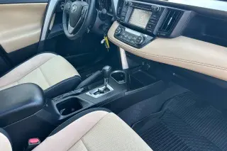 Toyota RAV4 2017 XLE 4dr SUV