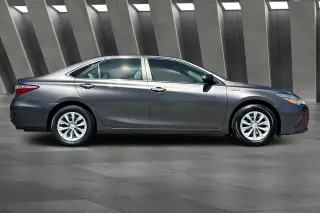Toyota Camry Hybrid 2016 LE 4dr Sedan