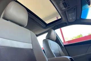 Toyota Camry Hybrid 2012 XLE 4dr Sedan