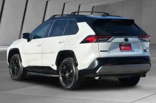 Toyota RAV4 Hybrid 2023 AWD XSE 4dr SUV