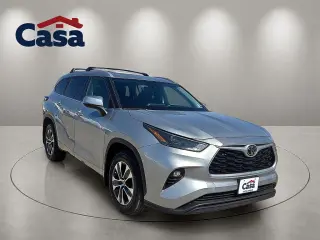 Toyota Highlander 2024 AWD XLE 4dr SUV