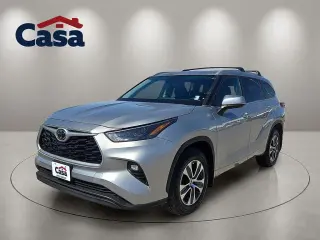 Toyota Highlander 2024 AWD XLE 4dr SUV