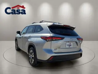 Toyota Highlander 2024 AWD XLE 4dr SUV
