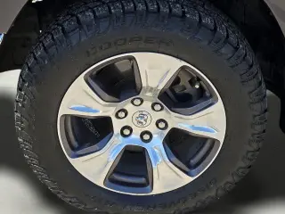 Ram 1500 2021 4x4 Laramie 4dr Crew Cab 5.6 ft. SB Pickup