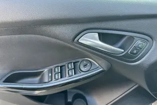 Ford Focus 2015 Titanium 4dr Hatchback