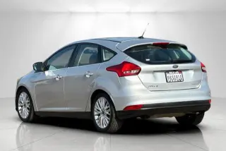 Ford Focus 2015 Titanium 4dr Hatchback