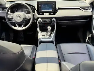 Toyota RAV4 2019 XLE Premium 4dr SUV