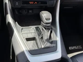 Toyota RAV4 2019 XLE Premium 4dr SUV