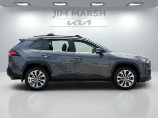 Toyota RAV4 2019 XLE Premium 4dr SUV