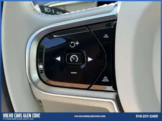 Volvo XC60 2024 AWD B5 Core Dark Theme 4dr SUV