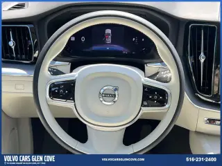 Volvo XC60 2024 AWD B5 Core Dark Theme 4dr SUV