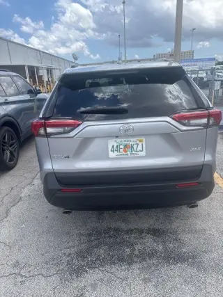Toyota RAV4 2024 XLE 4dr SUV