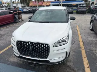 Lincoln Corsair 2023 Reserve 4dr SUV