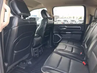 Ram 1500 2020 4x2 Laramie 4dr Crew Cab 5.6 ft. SB Pickup