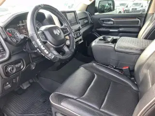 Ram 1500 2020 4x2 Laramie 4dr Crew Cab 5.6 ft. SB Pickup