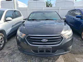 Ford Taurus 2014 AWD Limited 4dr Sedan