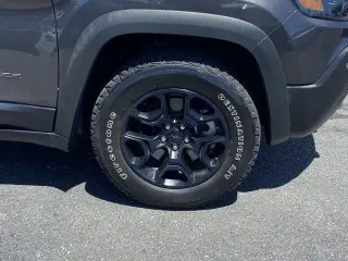 Jeep Cherokee 2022 4x4 Trailhawk 4dr SUV