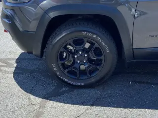 Jeep Cherokee 2022 4x4 Trailhawk 4dr SUV