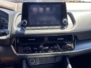 Nissan Rogue 2022 AWD SV 4dr Crossover