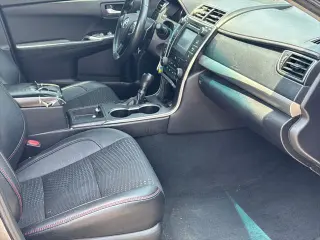 Toyota Camry 2015 SE 4dr Sedan