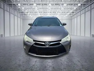 Toyota Camry 2015 SE 4dr Sedan