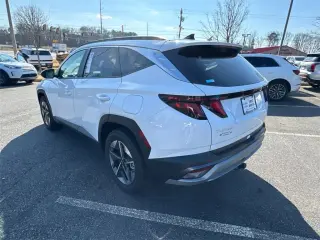 Hyundai TUCSON 2025 SEL 4dr SUV