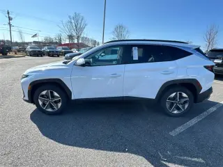 Hyundai TUCSON 2025 SEL 4dr SUV