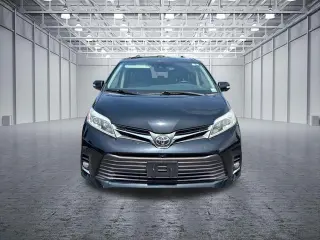 Toyota Sienna 2019 AWD XLE 7-Passenger 4dr Mini-Van
