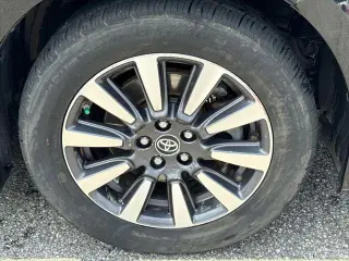 Toyota Sienna 2019 AWD XLE 7-Passenger 4dr Mini-Van